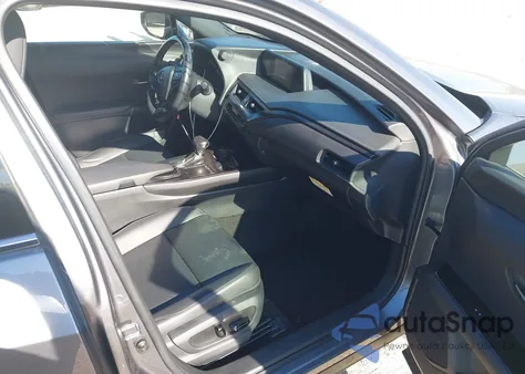 2021 Lexus Ux 200 из США, поврежденный, VIN JTHX3JBH3M2032741